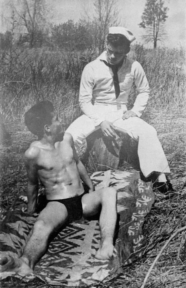 Rare 1950s hardcore shots of a sailor breeding on shore leave.